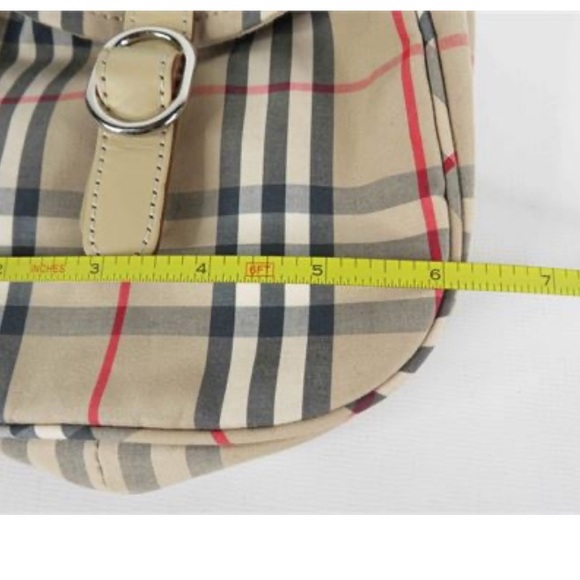 Burberry - Picture 13 of 16